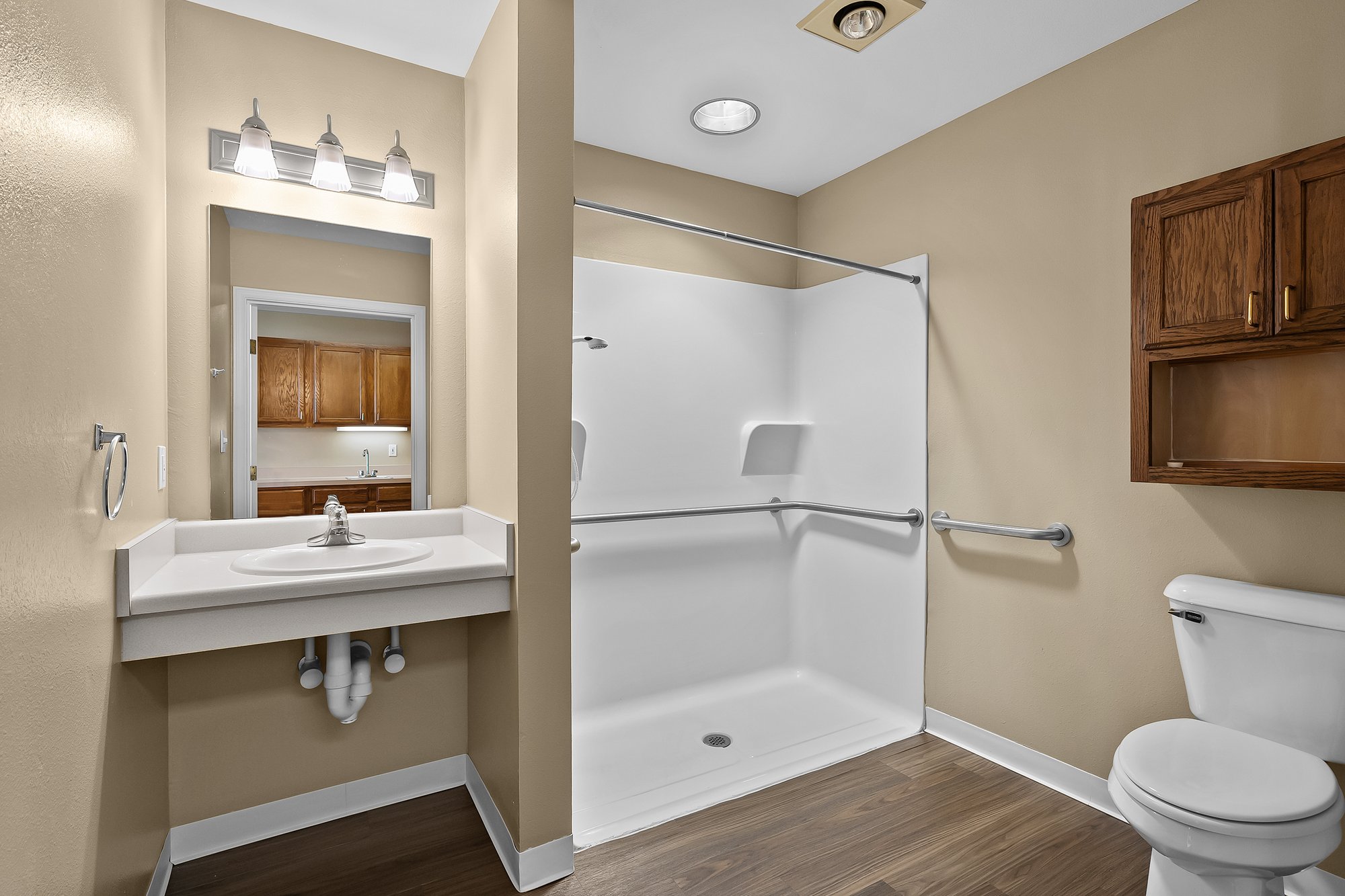 LHKMZ_AL_apartment_018