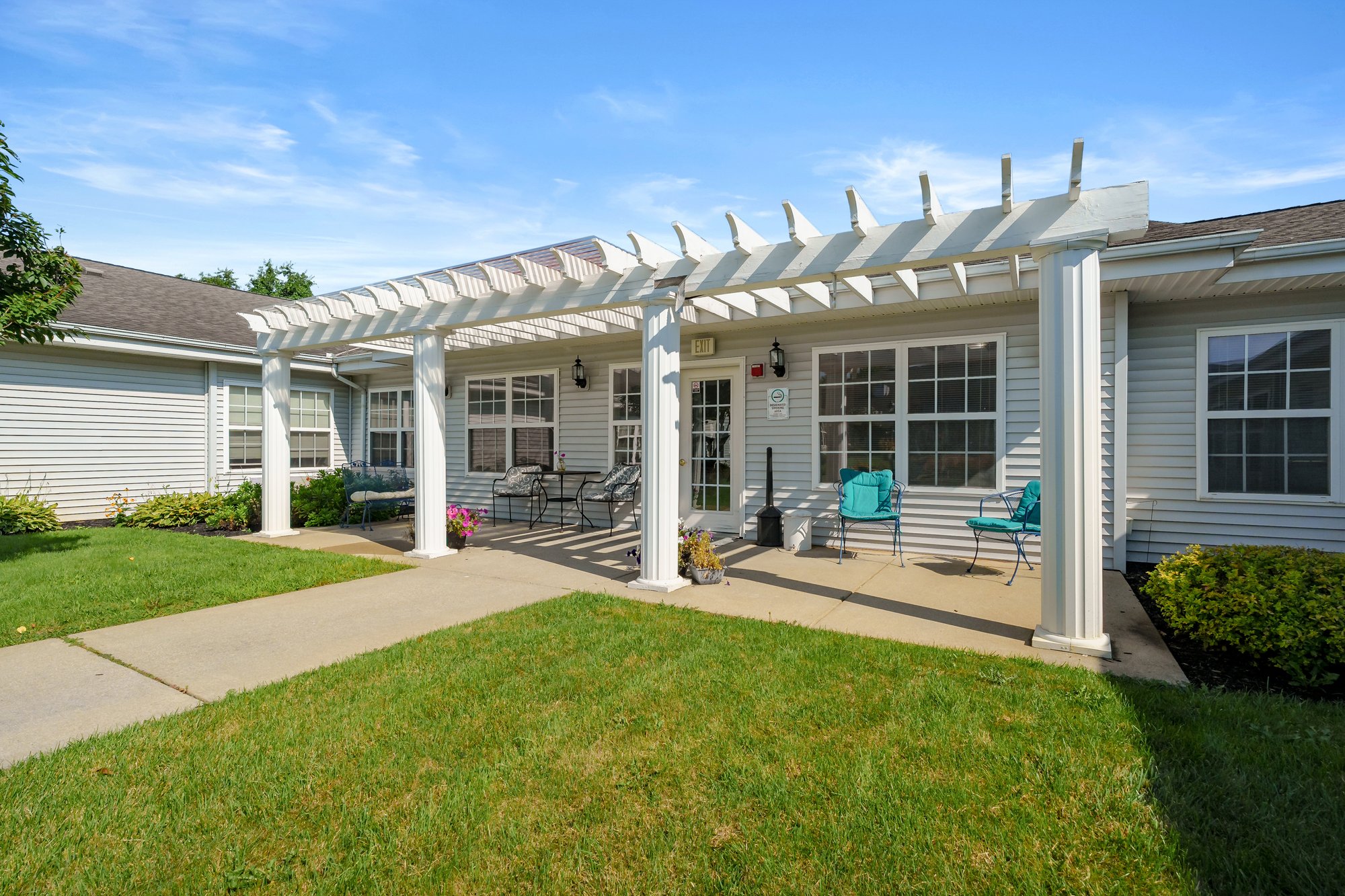 LHKMZ_AL_courtyard_022