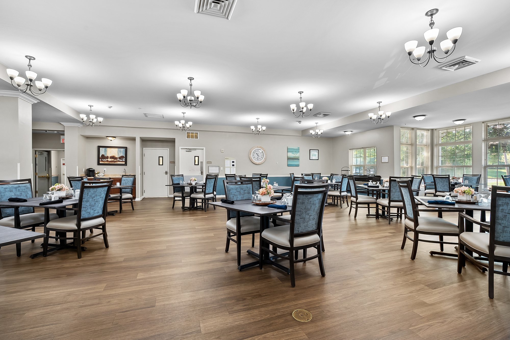 LHKMZ_AL_dining room_006