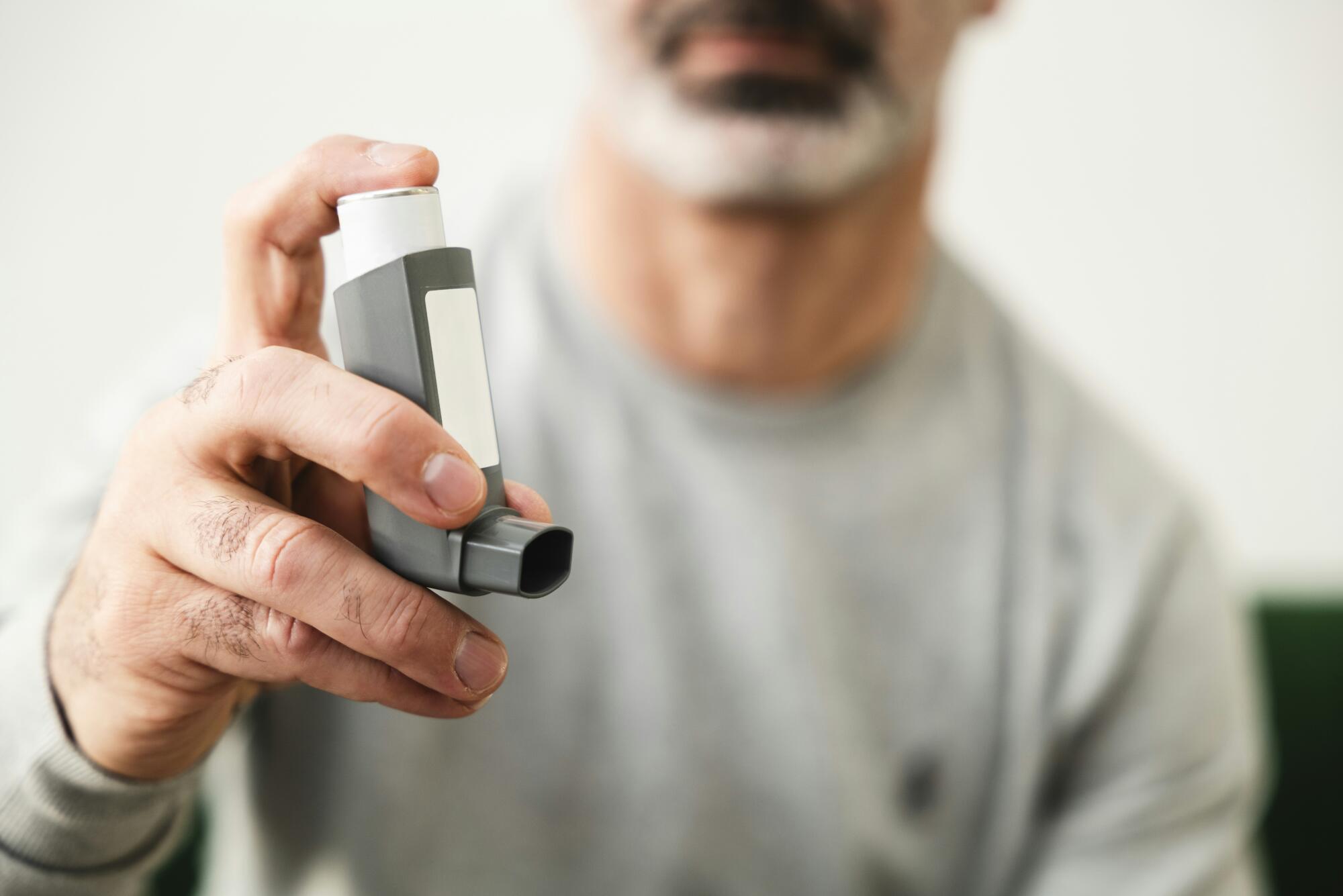 Asthma Attack Symptoms Older Adults Should Know